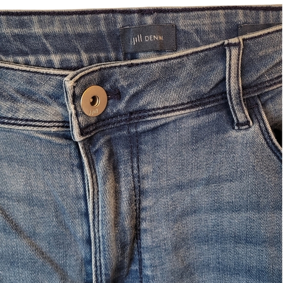 J. Jill Medium Wash Denim Raw Edge Cuffed Capri Jeans Women's Size 18p - Picture 3 of 7